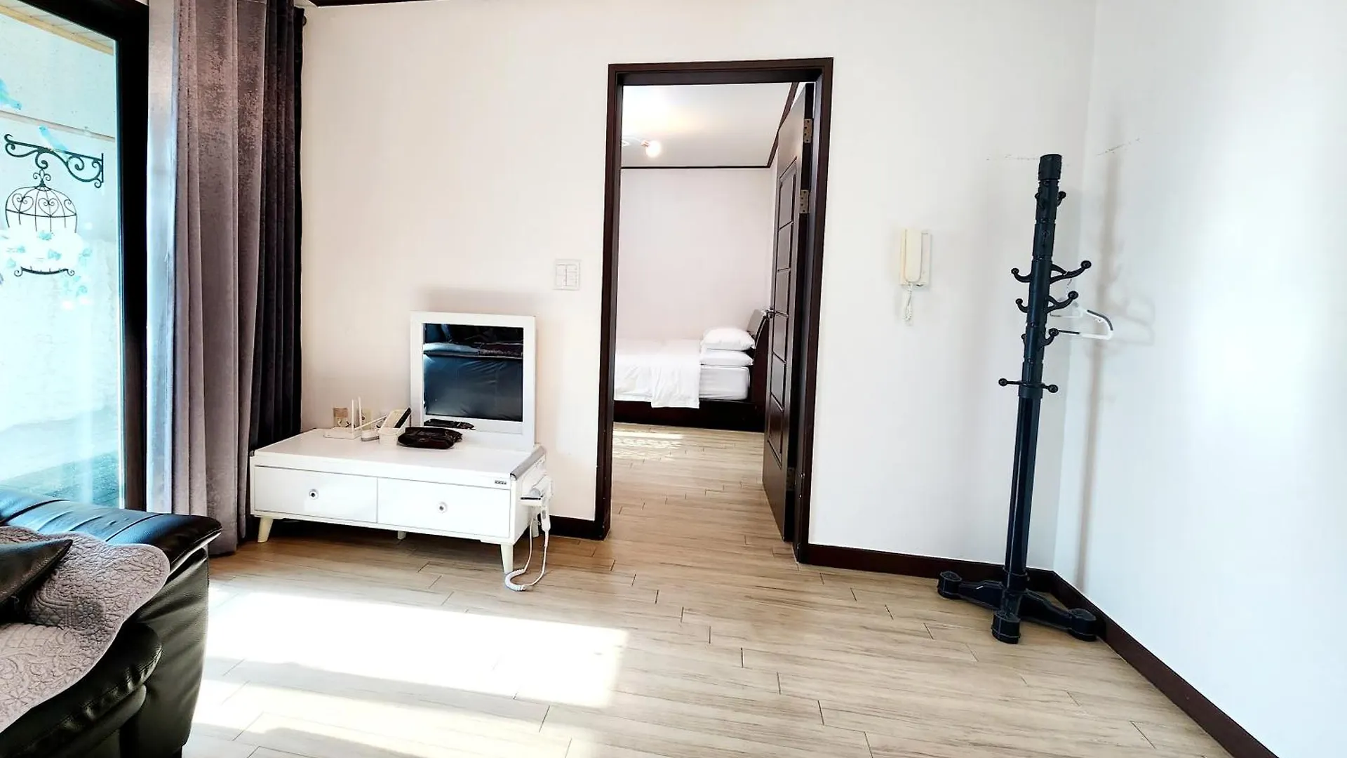 Pureun Jeju Pension Seogwipo South Korea