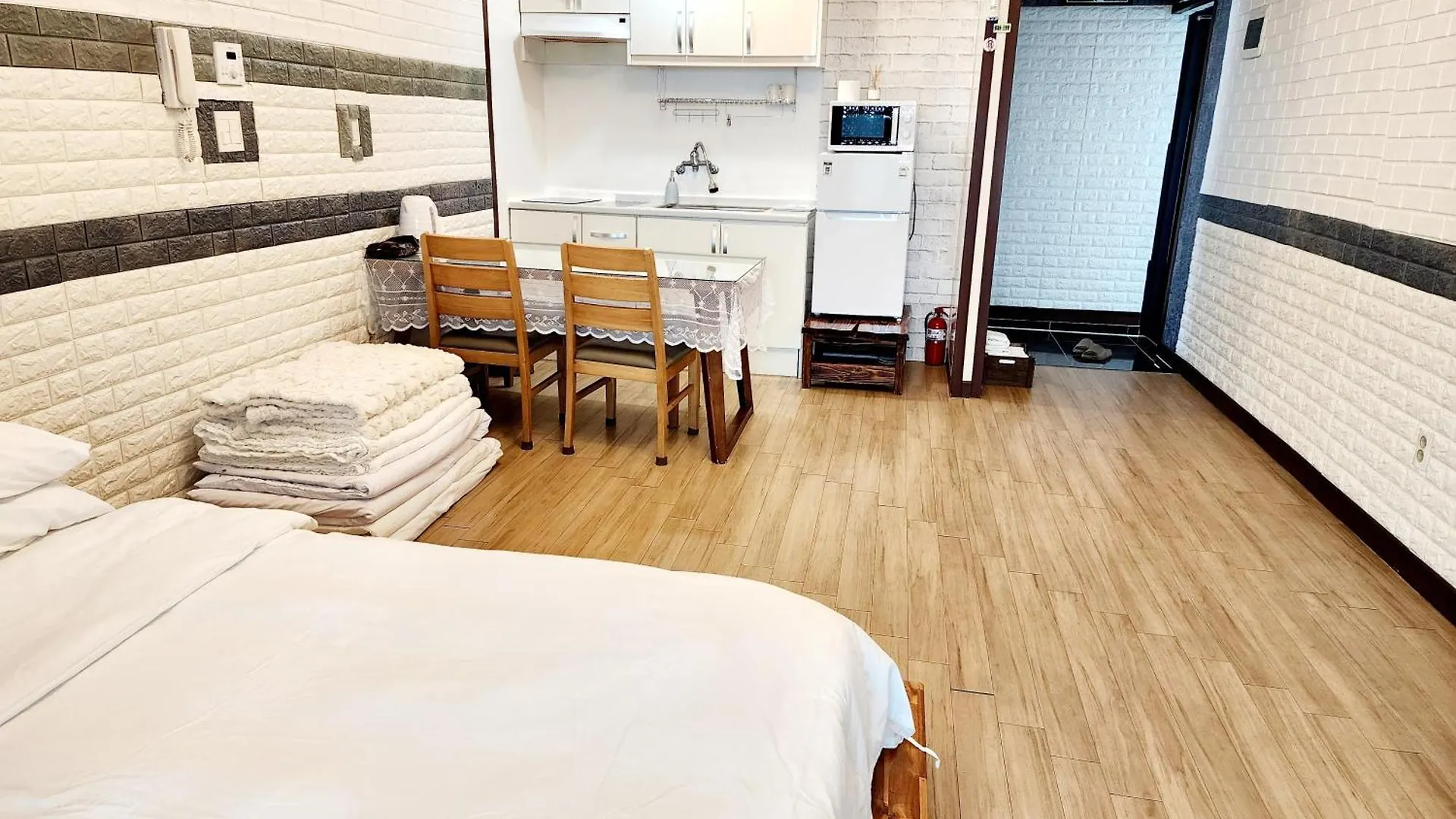 Pureun Jeju Pension Seogwipo Holiday home