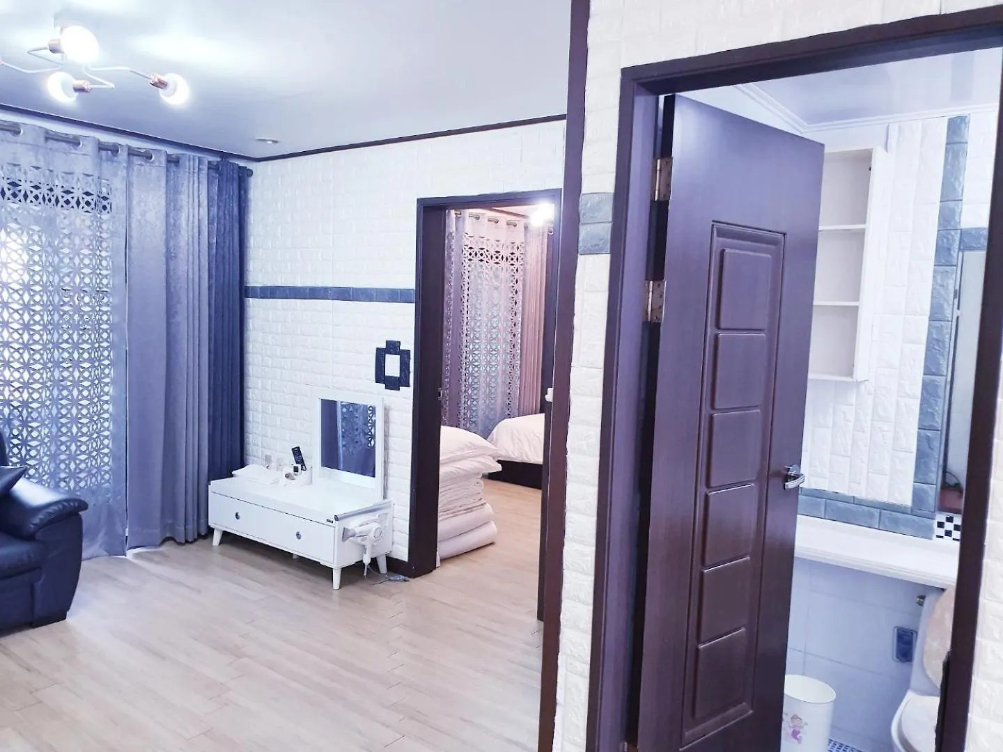Pureun Jeju Pension Seogwipo Holiday home
